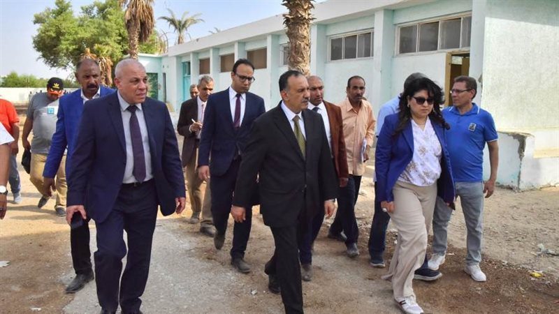 محافظ أسيوط ورئيس