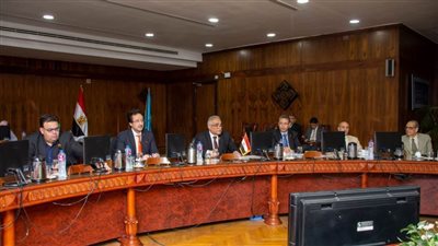 مجلس جامعة طنطا يقرر صرف 1500 جنيه مكافأة إجادة للعاملين