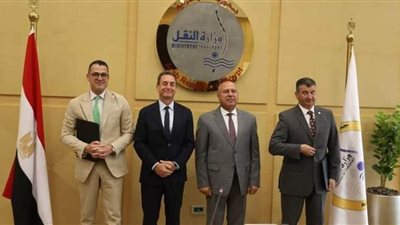 وزير النقل يشهد توقيع عقد تحديث أنظمة الخط الأول لمترو أنفاق القاهرة الكبرى