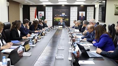 الحكومة الفلسطينية تحذر من استمرار حصار المستشفيات في جنين واستهداف منازل المواطنين