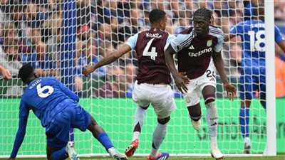 أستون فيلا يخطف فوزًا مثيرًا من فك ثعالب ليستر سيتي في البريميرليج