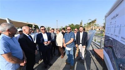 وزير الإسكان ومحافظ القاهرة يتابعان الاستعدادات لتشغيل المرحلة الثانية بمشروع 