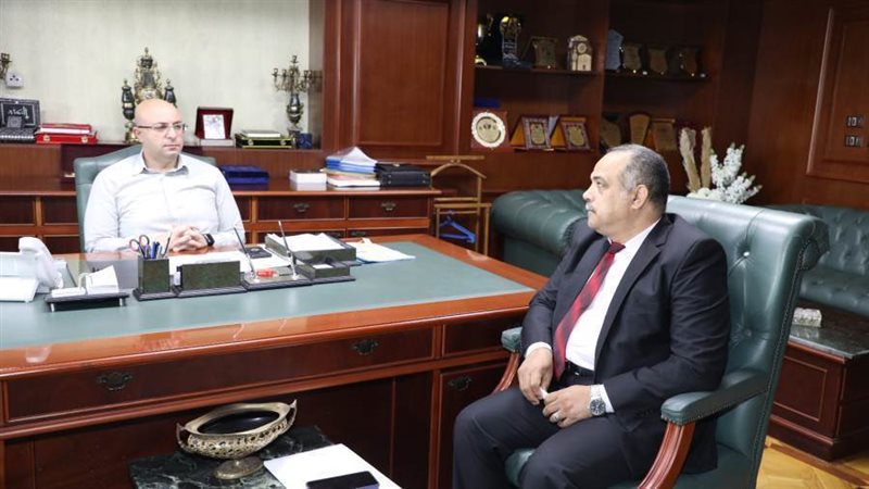 محافظ بنى سويف يستقبل