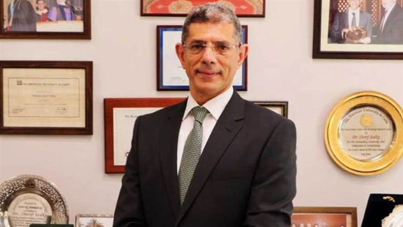 الدكتور شريف صدقي