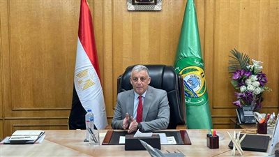 محافظ الإسماعيلية يناقش آلية ضبط الأسعار بالمحافظة