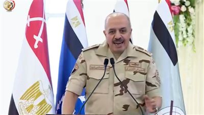 الفريق أحمد خليفة رئيس الأركان يتفقد مراحل التدريب بمعهد ضباط الصف المعلمين