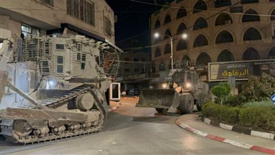 قوات الاحتلال الإسرائيلي تقتحم مدينة طولكرم وتحاصر مستشفيين