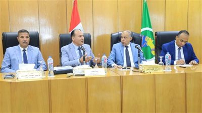 محافظ المنيا: اهتمام الرئيس السيسى بإقامة مشروعات كبرى بالصعيد علامة فارقة فى تاريخ العمل التنموي