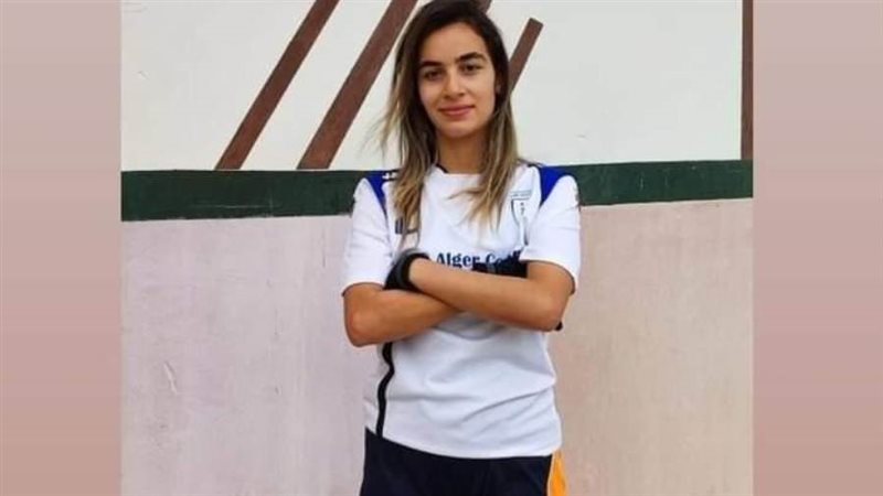 كريمة حمادي