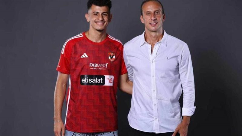 عمر الساعي وأمير