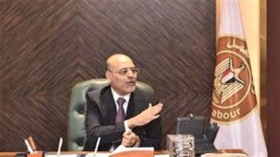 وزير العمل يعلن صرف إعانات لأسر عمالة غير منتظمة ضحايا الحوادث