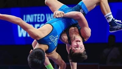 محمد حجازي يخسر دور الترضية ويودع بطولة العالم للشباب للمصارعة