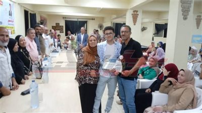 تكريم أوائل الشهادات التعليمية بمركز شباب منية المرشد بمطوبس في كفر الشيخ
