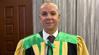 منح درجة الدكتوراه للمستشار رضا العيسوي بتقدير جيد جدا من كلية الحقوق عين شمس