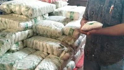 ضبط 3.5 طن من المواد الغذائية مجهولة المصدر خلال حملة تفتيشية بالشرقية  