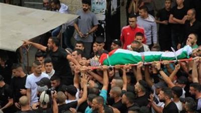 تشييع جثامين 10 شهداء فلسطينيين بـ