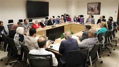 نائب وزير الصحة يؤكد تدريب العاملين بمنافذ الحجر الصحي على الاكتشاف المبكر للأمراض المعدية