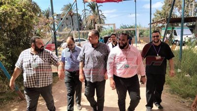 د. محمد أبوالسعد يتفقد قافلة الطبية العلاجية بقرية برج مغيزل بكفر الشيخ
