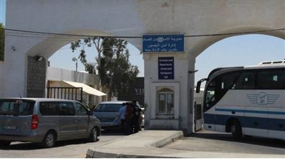  الأردن يغلق جسر الملك حسين لإشعار آخر ويباشر التحقيقات في حادث إطلاق النار