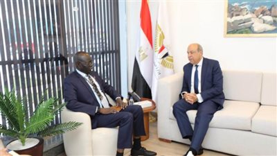 وزير الطيران المدني يبحث أوجه التعاون المشترك مع وزير النقل بجنوب السودان