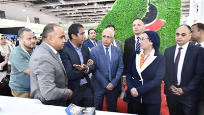 وزيرة البيئة تفتح الدورة السادسة عشرة لمعرض الشرق الأوسط الدولى لصناعة الورق