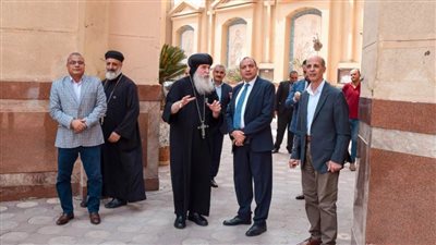  رئيس جامعة بني سويف يزور مطرانية الأقباط الأرثوذكس
