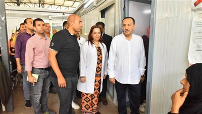 محافظ أسيوط يتفقد المخزن الإقليمي للأدوية ومستشفى الرمد للاطمئنان على الخدمات الطبية المقدمة