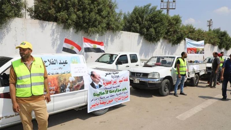 قوافل إرشادية ومنافذ