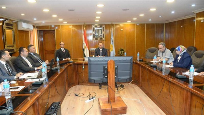 محافظ أسيوط يشهد