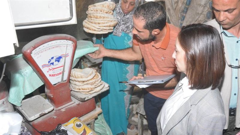 جانب من حملة المحافظ