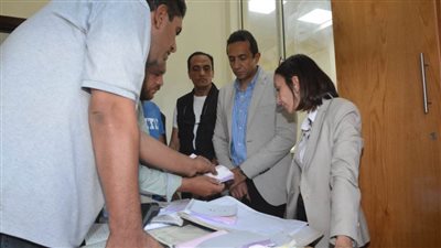 محافظ البحيرة تحيل العاملين بجمعية كوم القناطر للتحقيق.. ولجنة لفحص سجلاتها