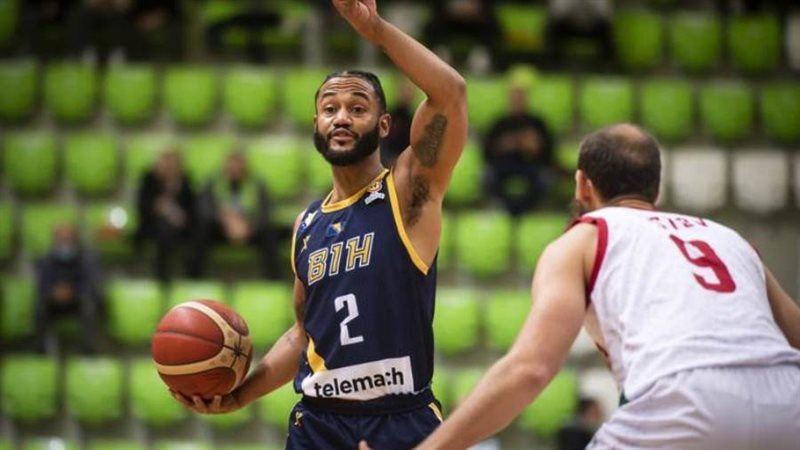 المحترف الأمريكي