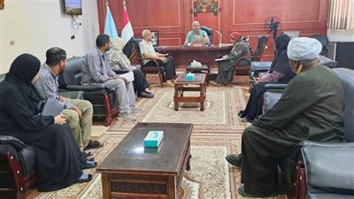 رئيس مدينة غارب يعقد لقاءه الدورى مع المواطنين و يحرص على الاستماع لمطالبهم