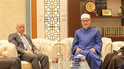 مفتي الجمهورية يستقبل سفير العراق لدى القاهرة لبحث سبل تعزيز التعاون الإفتائي