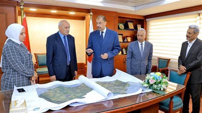 محافظ سوهاج يعتمد خرائط نطاق التصالح على مخالفات البناء