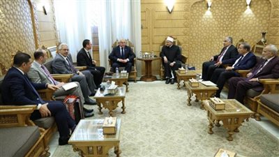 رئيس جامعة الأزهر يبحث التعاون العلمي مع سفير أذربيجان في القاهرة