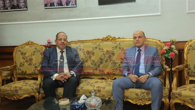 تقديم التهنئة