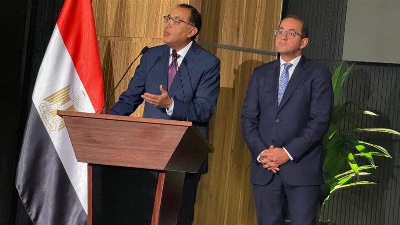 رئيس الوزراء ووزير