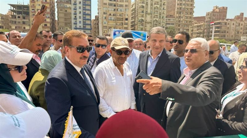 وزير الزراعة ومحافظ