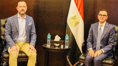 وزير الاستثمار والتجارة الخارجية يلتقي مدير عام شركة كوكاكولا هيلينيك - مصر