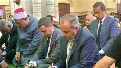 أوقاف بورسعيد تحتفل بالمولد النبوي الشريف بالمسجد التوفيقي بحضور المحافظ  (صور) 