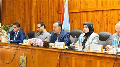 محافظ أسيوط يعلن إعادة تشغيل مجمع حرف الشامية