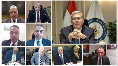 وزير البترول يؤكد أهمية مصافي التكرير في توفير احتياجات السوق المحلي 