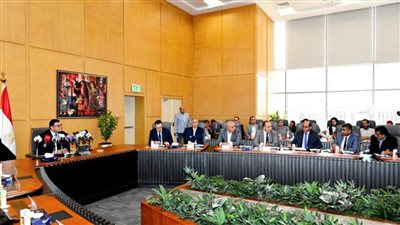 وزير الإسكان: خطة عمل لإنهاء وتسليم الوحدات السكنية بالمدن الجديدة إلى حاجزيها