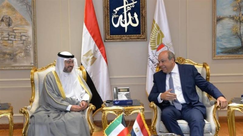 وزير الطيران المدني