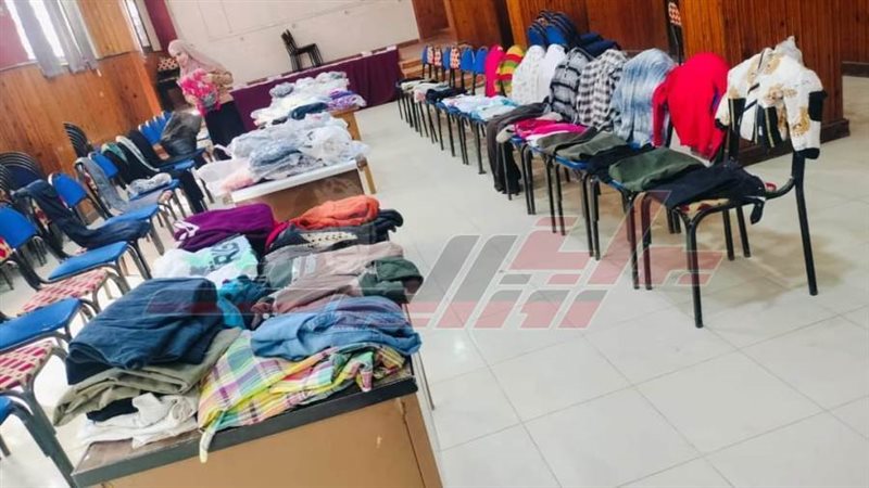 معرض الملابس