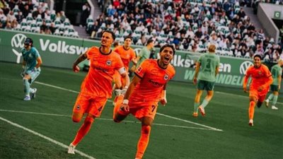 ثنائية عمر مرموش تقود فرانكفورت للانتصار على فولفسبورج في البوندسليجا