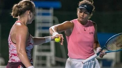 ميار شريف تتأهل لنهائي الزوجي ببطولة الياسمين للتنس بتونس