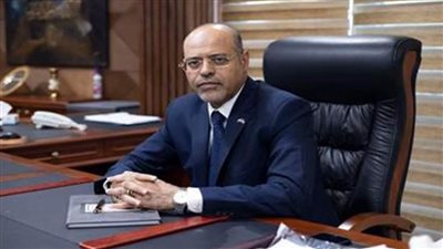 وزير العمل يؤكد: اليوم إجازة بأجر كامل للعاملين بالقطاع الخاص