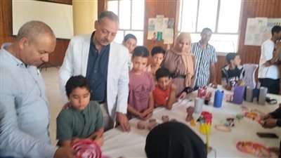 رئيس الغنايم يفتتح معرض الفنون التشكيلية في ختام النشاط الصيفي لقصر الثقافة 